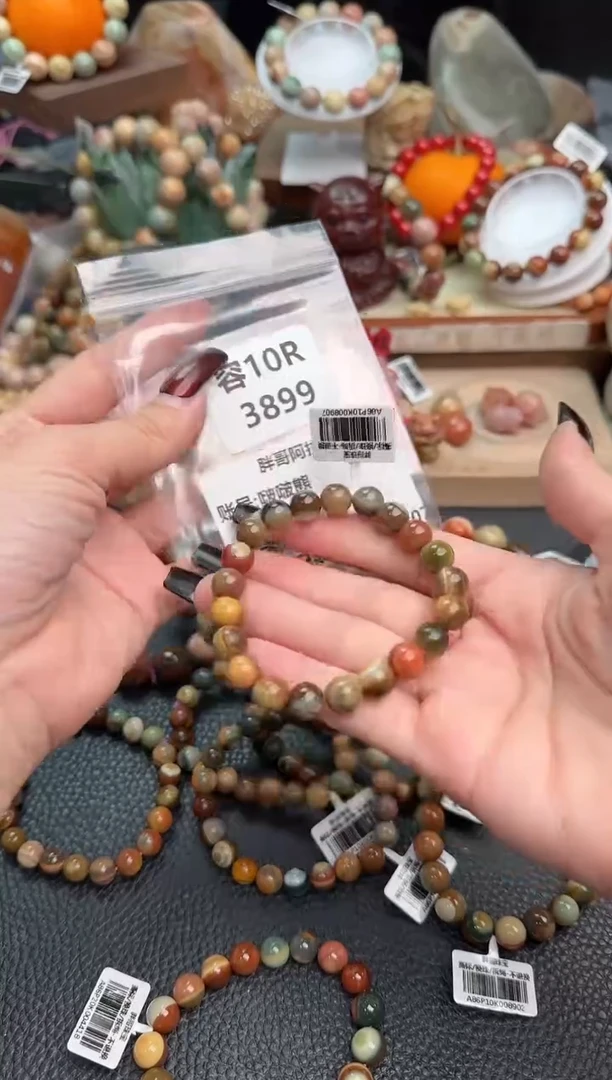 【闪购商品】石英质玉手链未镶嵌10R3899