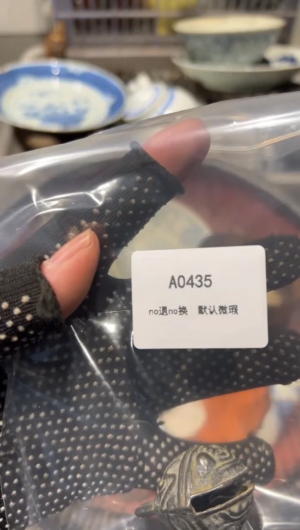 晖**说秒拍秒付瓷铜摆件