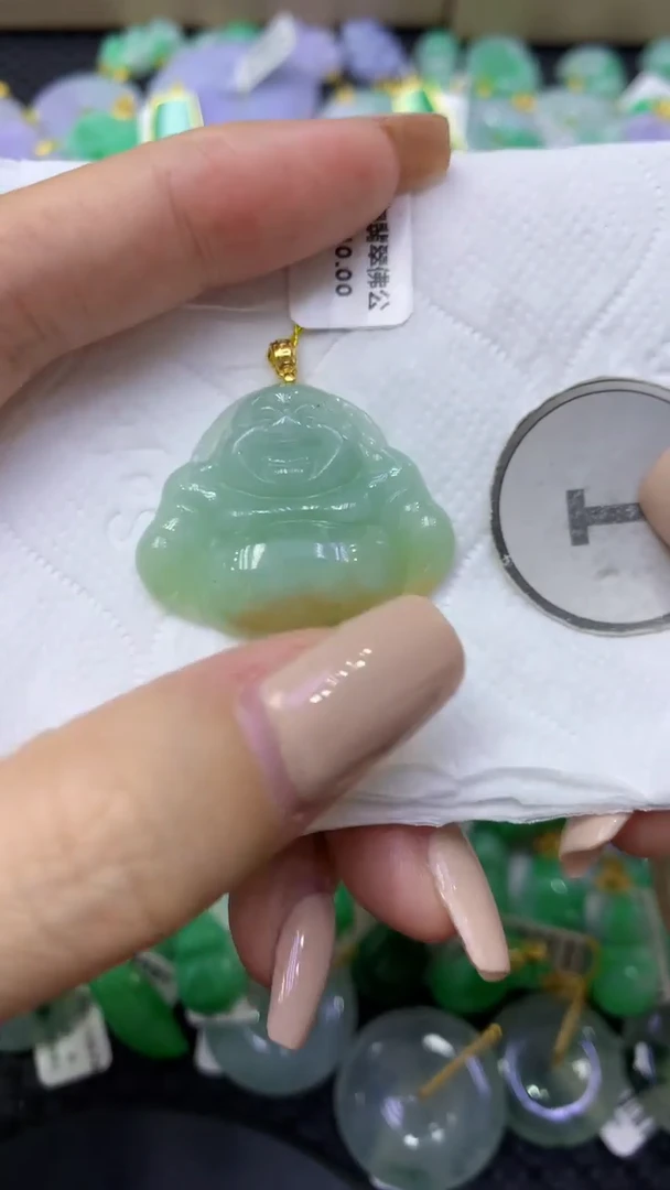 颈饰未镶嵌翡翠天然缅甸翡翠A货