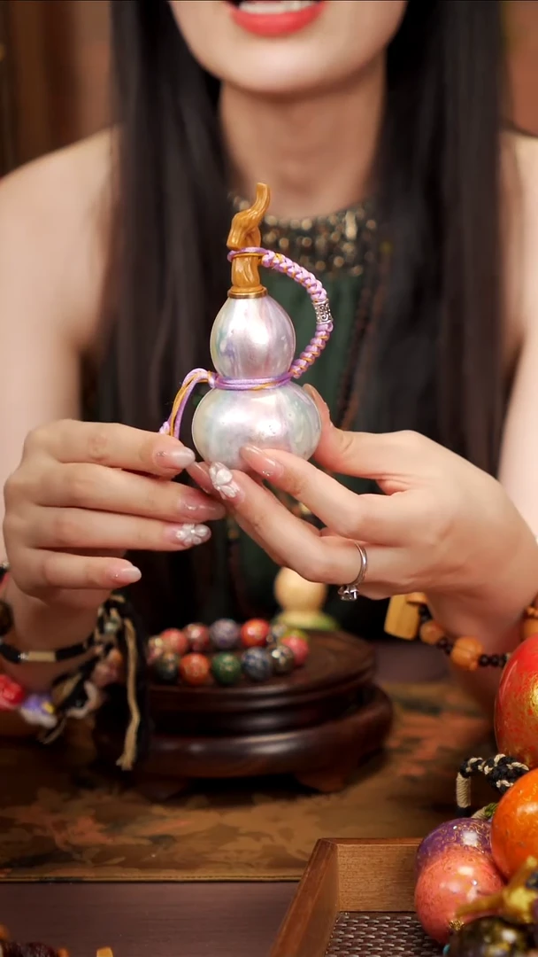 242易林大漆开口小葫芦----98