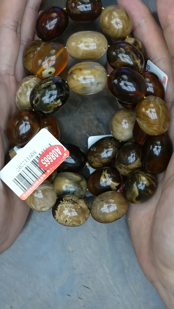【闪购商品】琥珀裸石未镶嵌枣珠溶洞手串多样性发其一