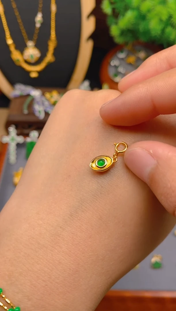 【闪购商品】翡翠吊坠(不含链)银S925镶嵌元宝万能扣