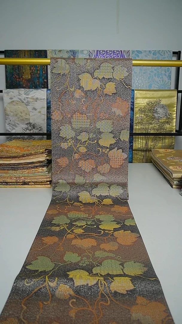 织绣织锦31葡萄叶