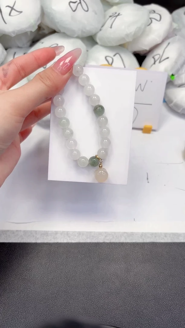 【闪购商品】石英质玉手镯未镶嵌1111