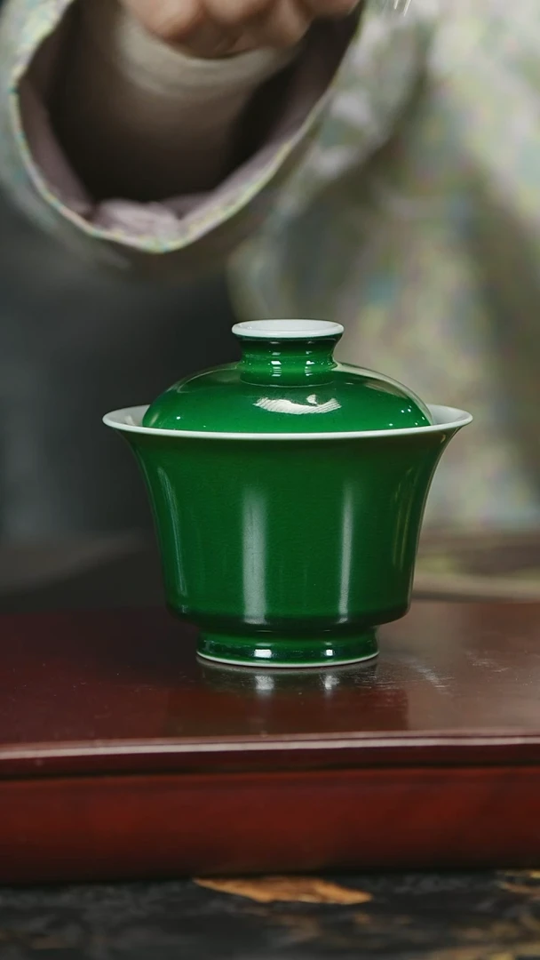 【闪购商品】 瓷堂里郎窑绿马蹄盖碗