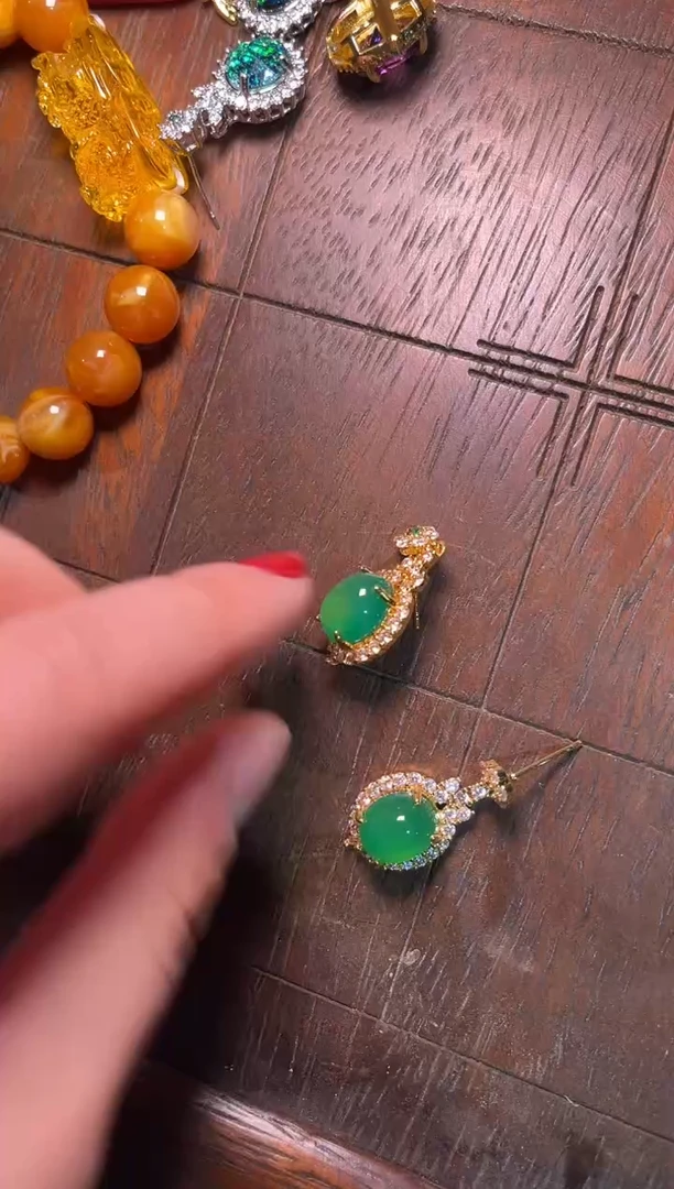 【闪购商品】翡翠颈饰未镶嵌雅琪专属精品链接f24