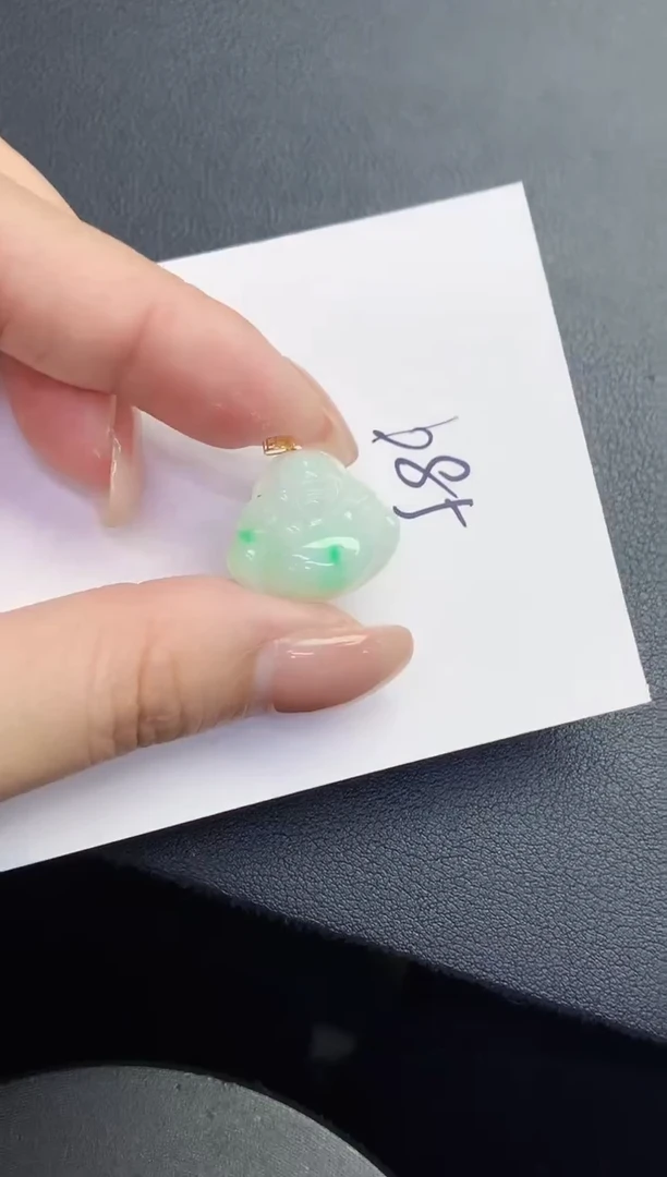 【闪购商品】翡翠18K金镶嵌颈饰0000000000