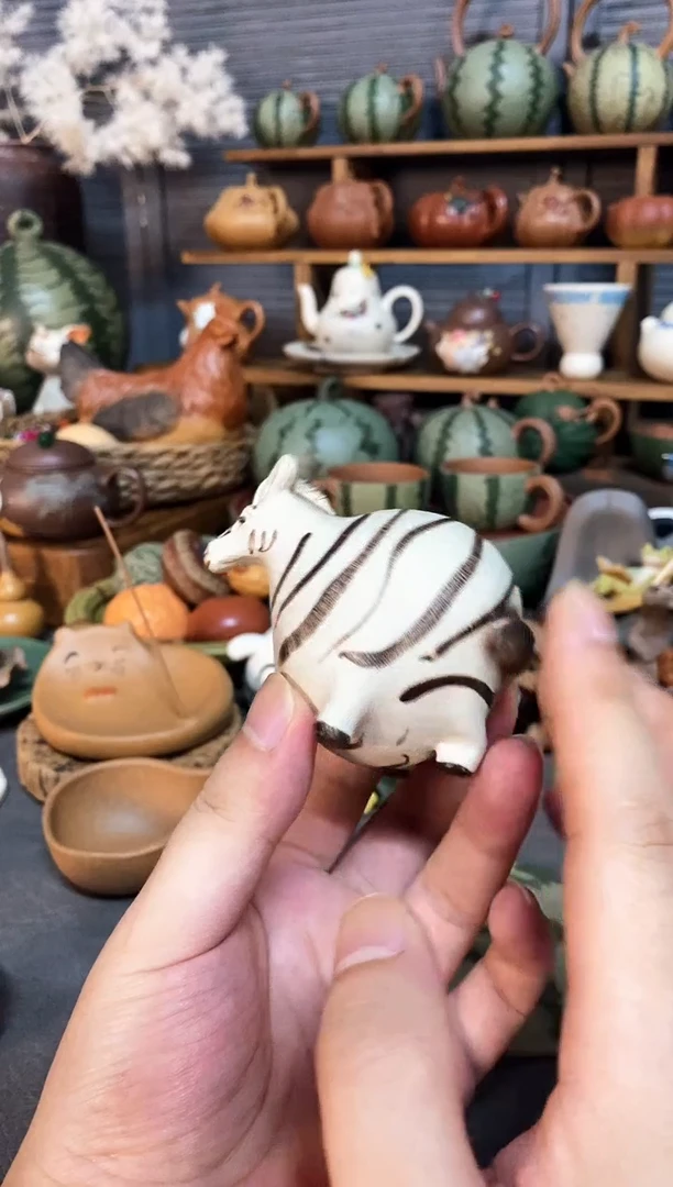 紫砂1紫砂商品胖肚斑马
