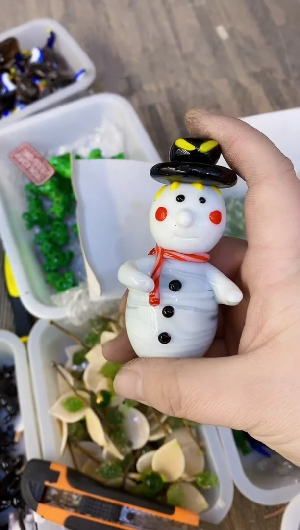 【闪购商品】琉璃手工艺品特价大雪人不退换