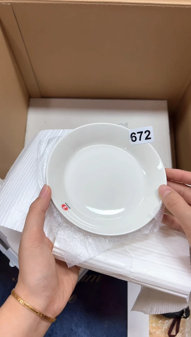 瓷片李*啦+672中古商品谨慎参拍