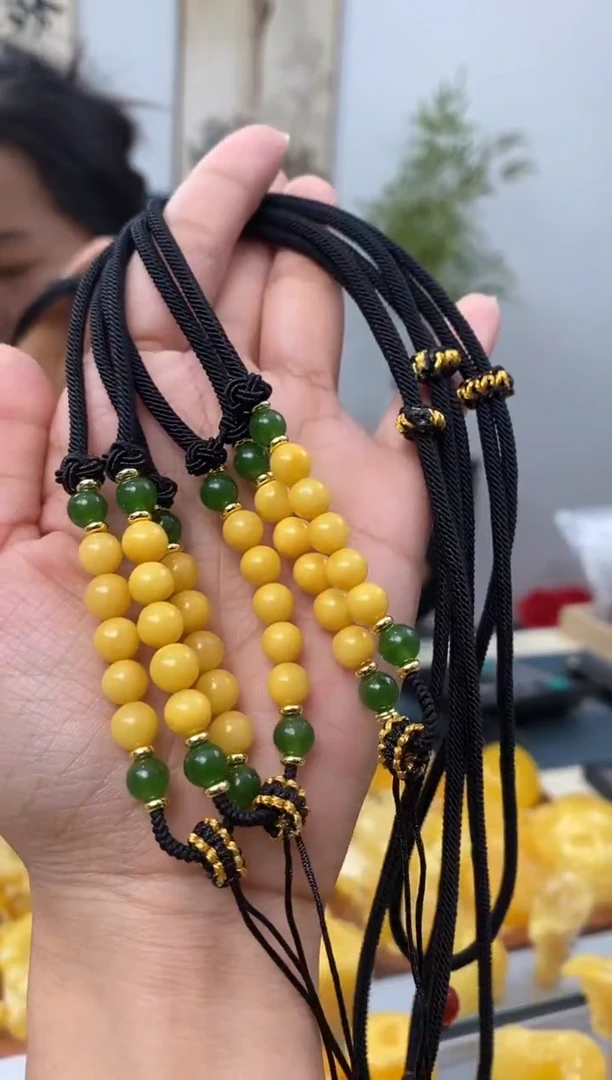 【闪购商品】琥珀裸石未镶嵌天然琥珀蜜蜡高货绳多样性选一