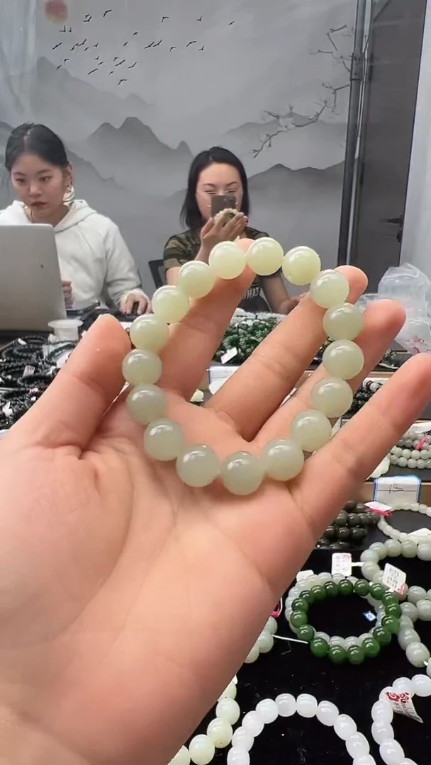 未镶嵌手链和田玉12
