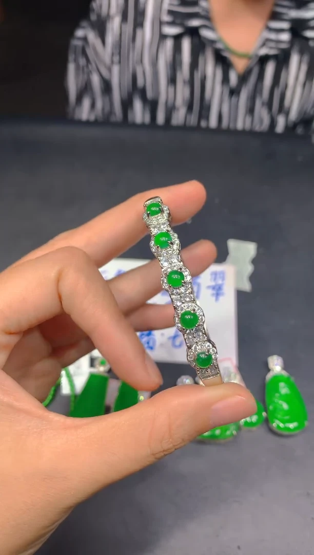 未镶嵌定制翡翠495多样性发货（发其一）