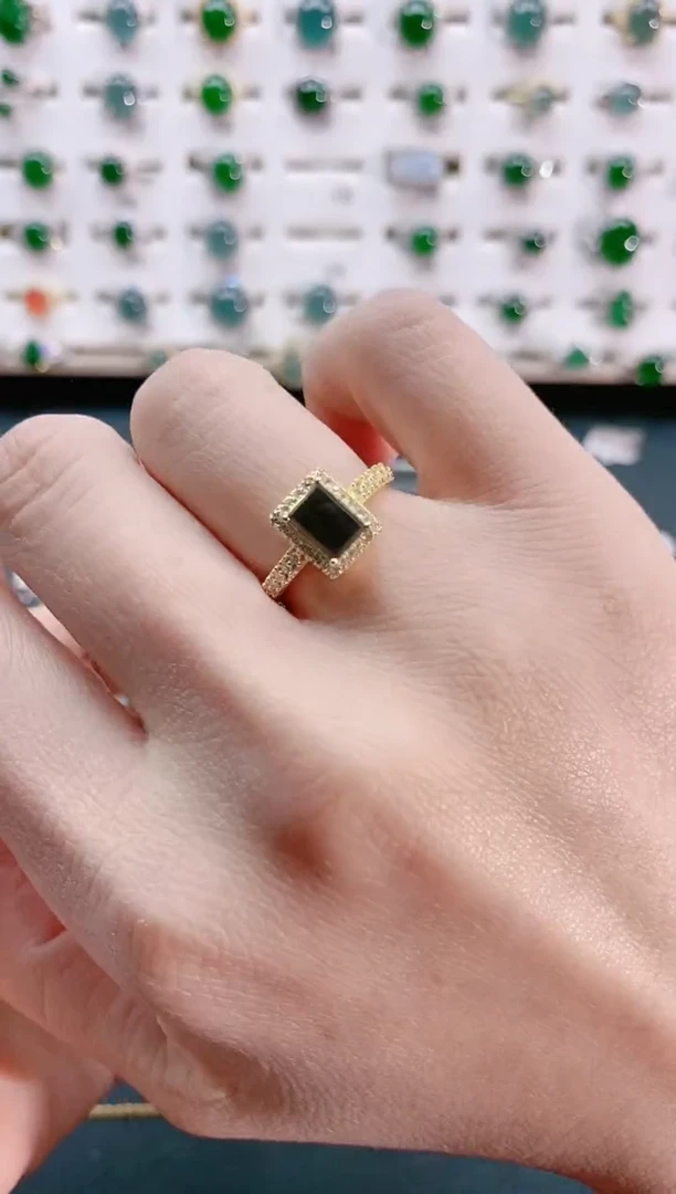 【闪购商品】翡翠戒指银S925镶嵌天然翡翠