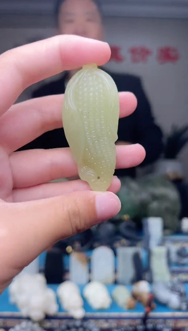 未镶嵌和田玉挂件1