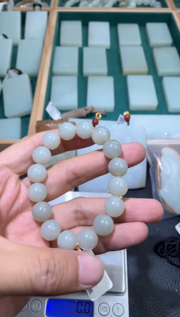 未镶嵌手链和田玉手串卡12