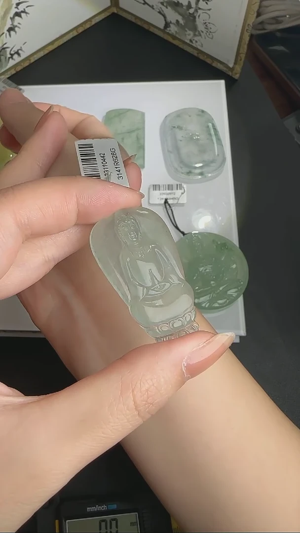 【闪购商品】翡翠颈饰未镶嵌WY0119065