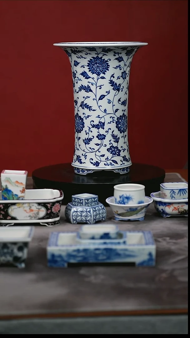 其他陶点工缠枝莲内口15.5外口18内高22.5外高25