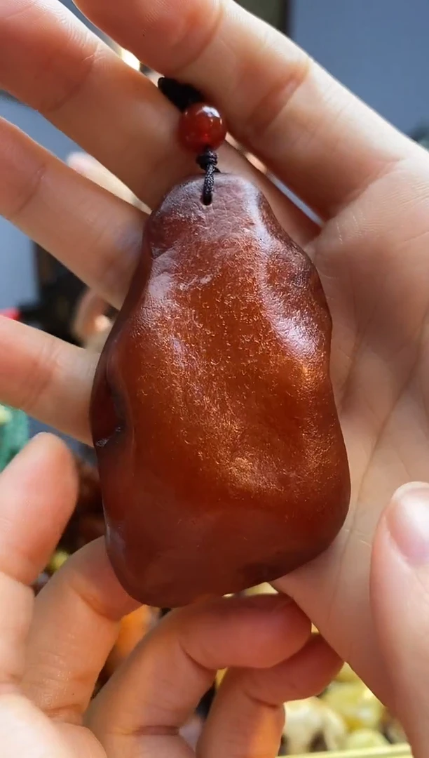 琥珀颈饰未镶嵌吊坠