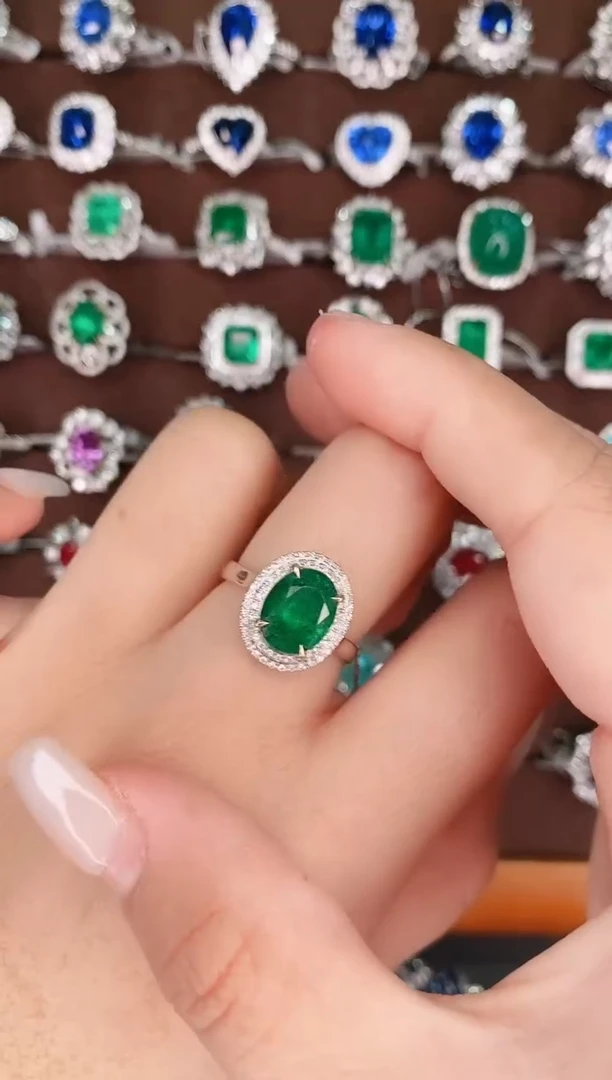 【闪购商品】祖母绿18k金戒指18K金镶嵌2.37克拉