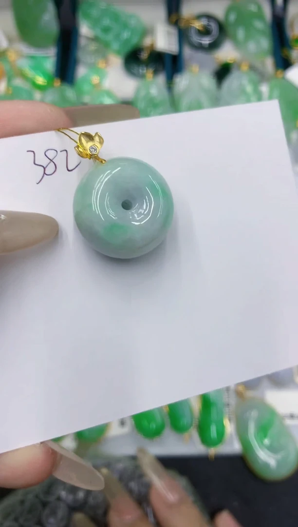 颈饰未镶嵌翡翠11111