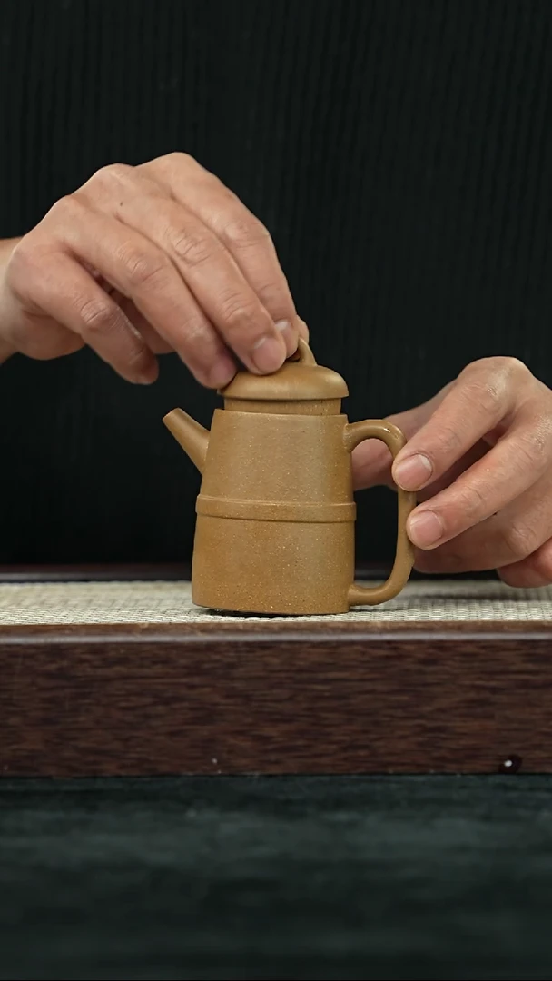 【闪购商品】紫砂茶壶@@XZW15546殷晓芳金钟