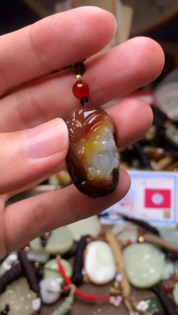 颈饰未镶嵌和田玉新疆料青海料清水和田玉吊坠