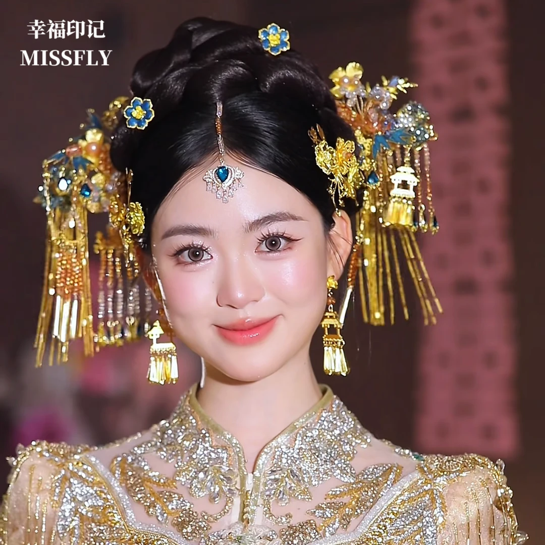 新中式浅色新娘秀禾步摇金色头饰龙凤褂汉服旗袍香槟金发饰眉心坠