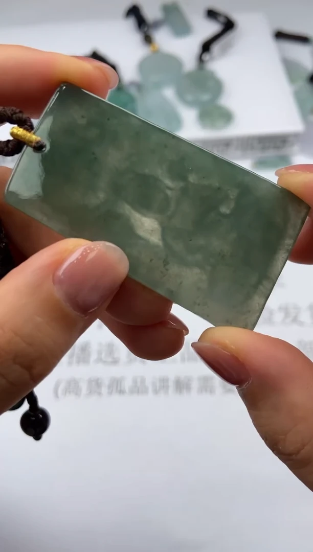 颈饰未镶嵌翡翠302399 多人