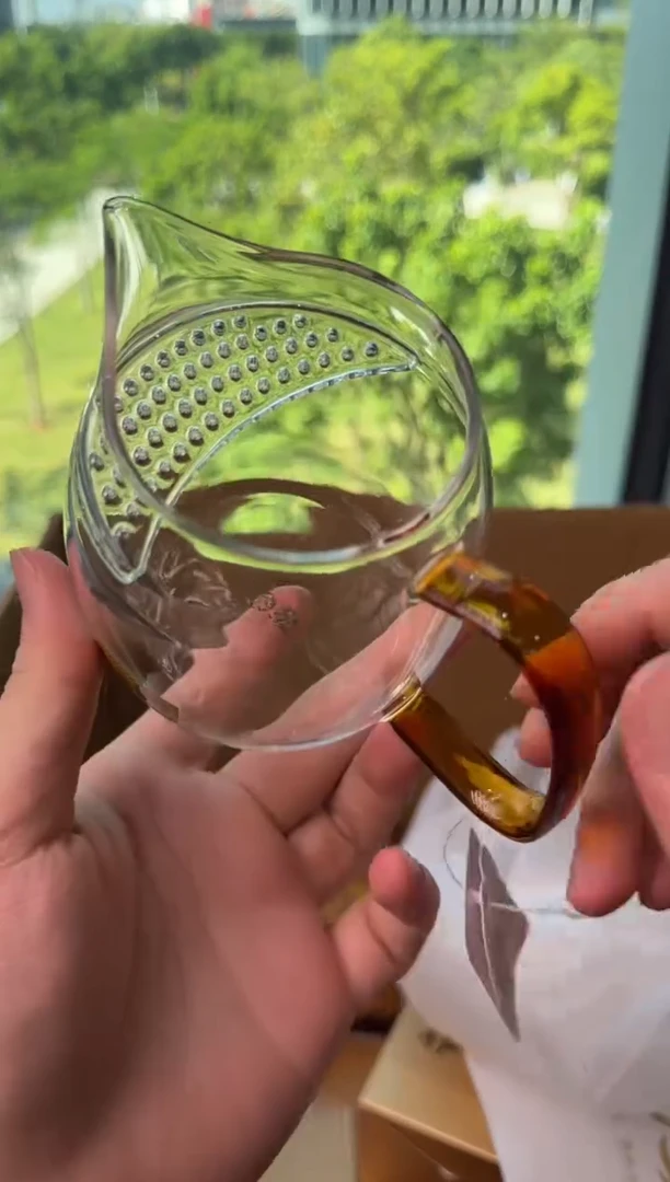 禾墨清韵茶海琥珀色