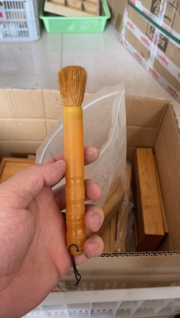 无运费险有瑕疵的摄影的产品有使用过的痕迹有点脏介意勿拍