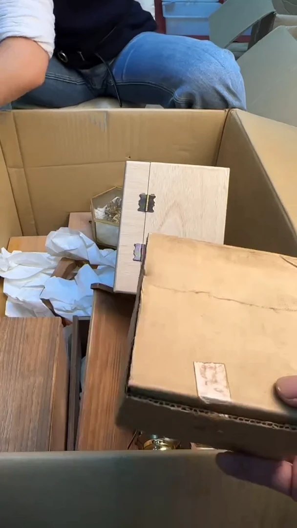 瓷片来**铁88888888      238