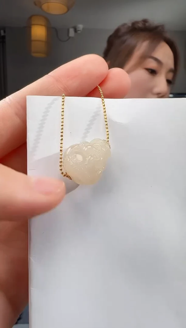 和田玉未镶嵌吊坠(不含链)1