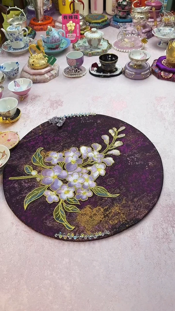 76紫藤花钉珠茶席