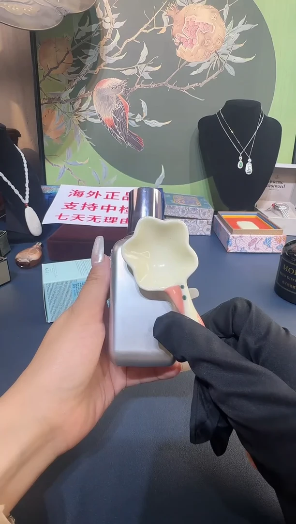 瓷片瓷片。。全清货不卖了