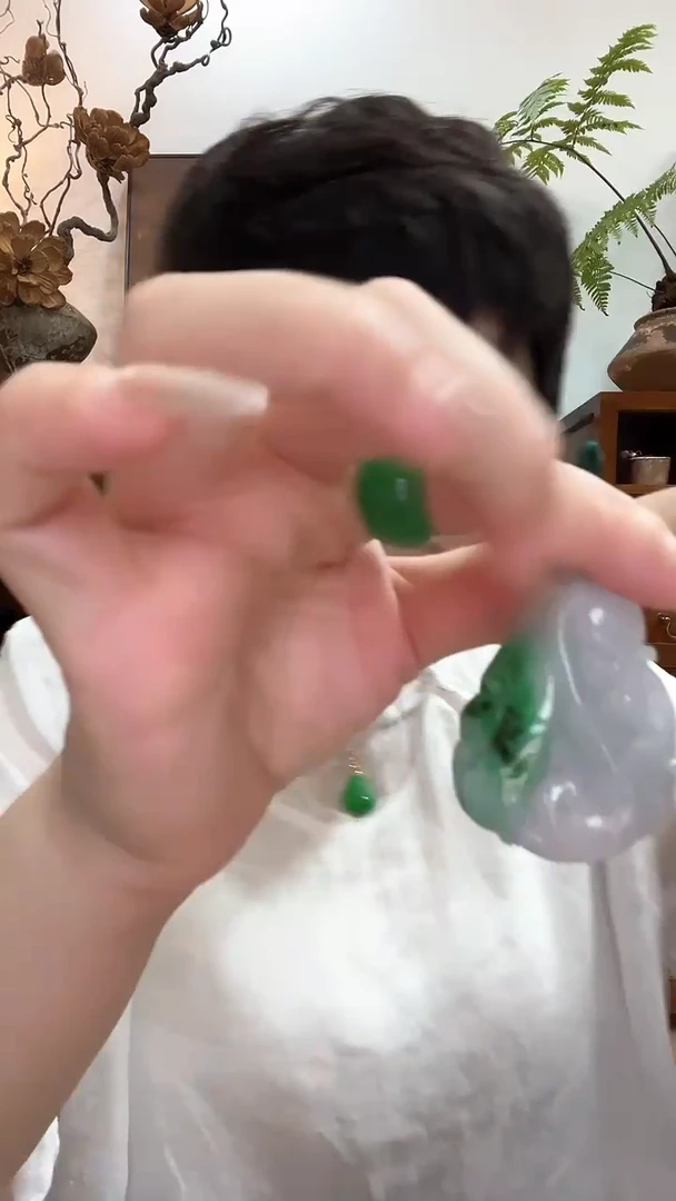 吊坠(赠链)合金翡翠327