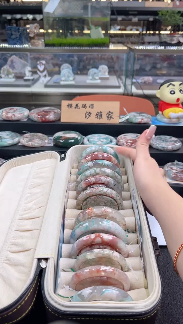 未镶嵌手镯石英质玉尘*丷圈口（赠品镯心）