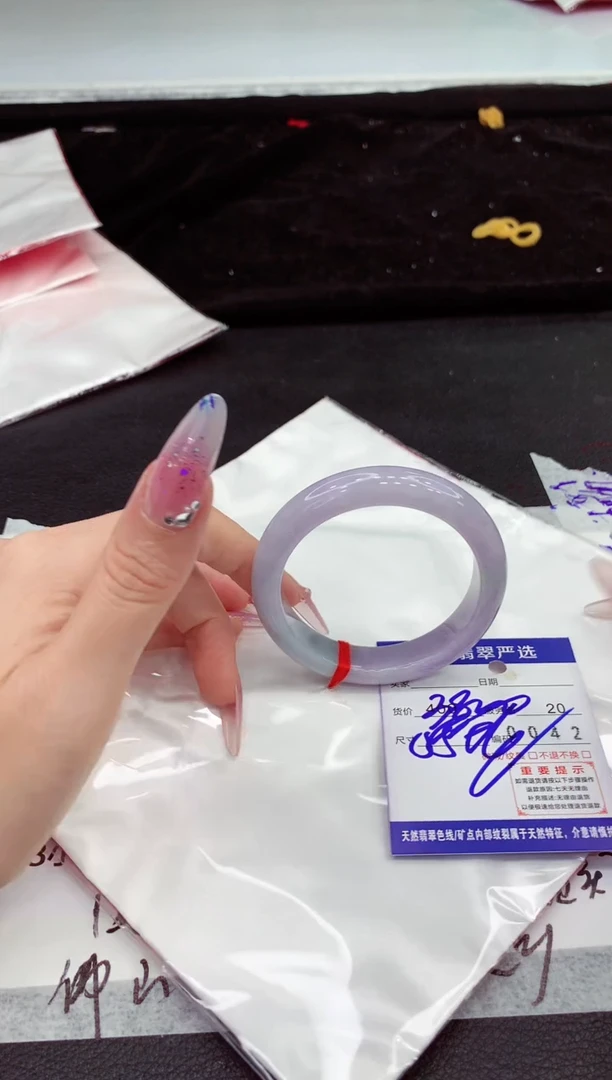 翡翠手镯未镶嵌11111111111111
