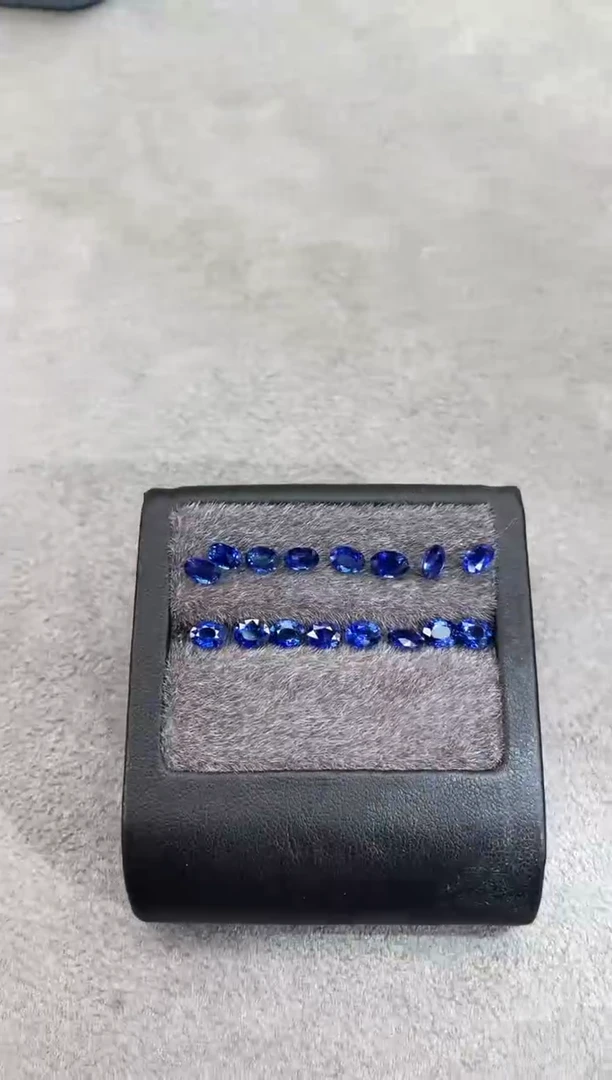 蓝宝石裸石?**️16颗椭圆蓝宝石