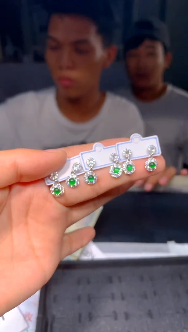 定制翡翠未镶嵌3多样性发货（发其一）