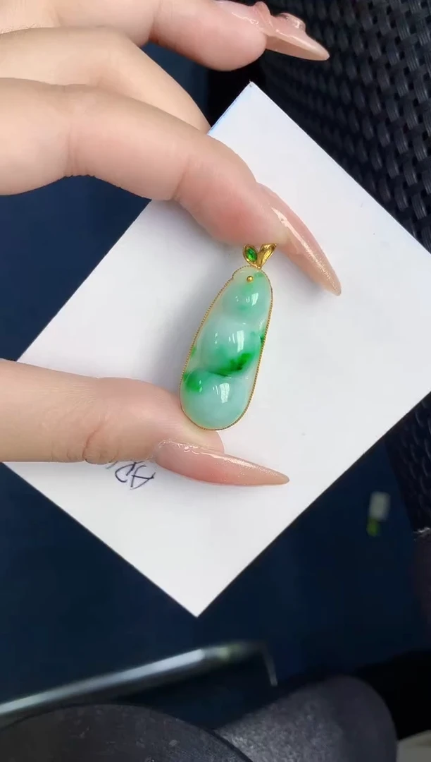 【闪购商品】翡翠颈饰18K金镶嵌000000000