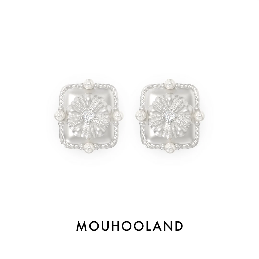 Mouhooland/暮后之地 铜合金锆石耳饰 方形杏花耳钉925银针原创