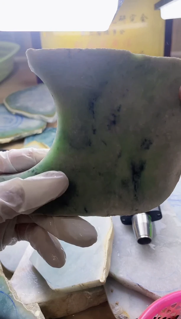 翡翠未镶嵌颈饰A货曹玉446