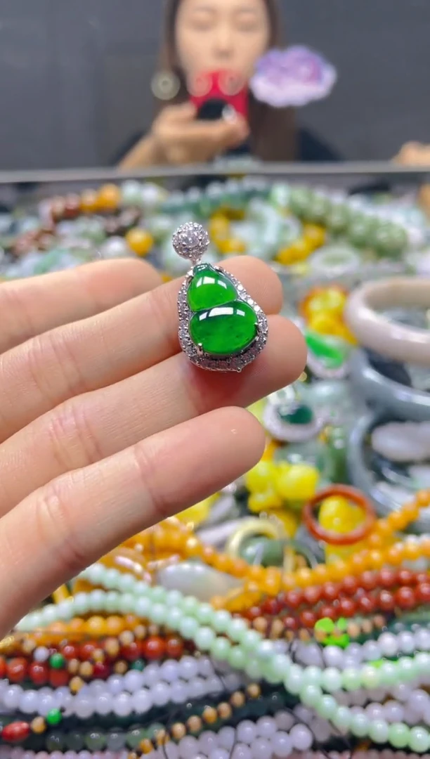 颈饰未镶嵌翡翠多样性择优发货