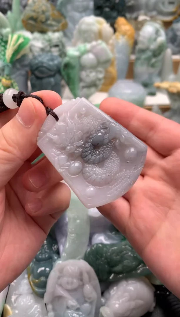 吊坠(不含链)未镶嵌翡翠1