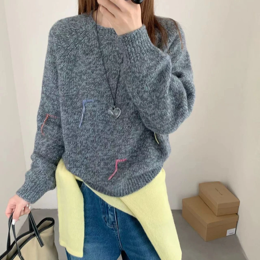 【玥玥家】不可机洗-驼羊绒+莱赛尔-时尚百搭V领花纱长袖套头衫上衣