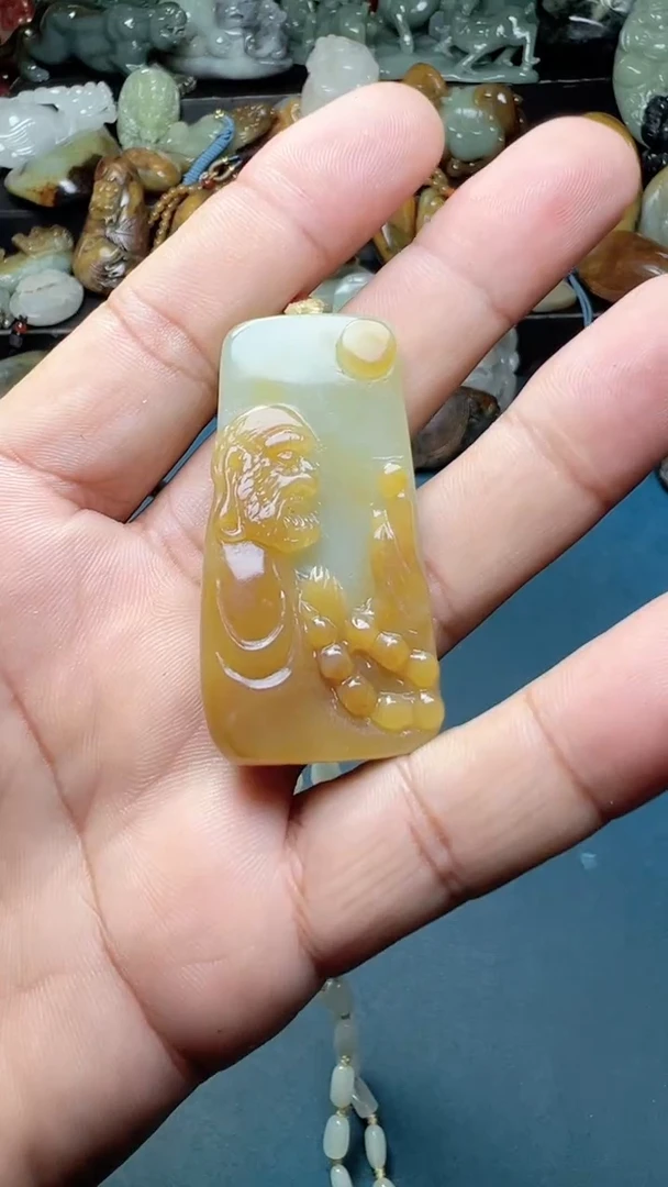 未镶嵌和田玉挂件-