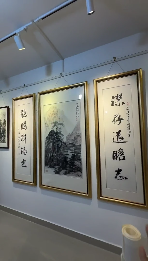 国画炳山艺术--大土三阳老师作品    对联 龙腾