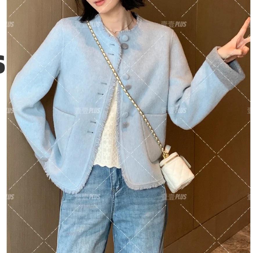 新款蓝色大衣短款小香风外套春装女装气质