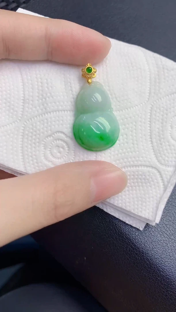 颈饰未镶嵌翡翠天然翡翠缅甸A货